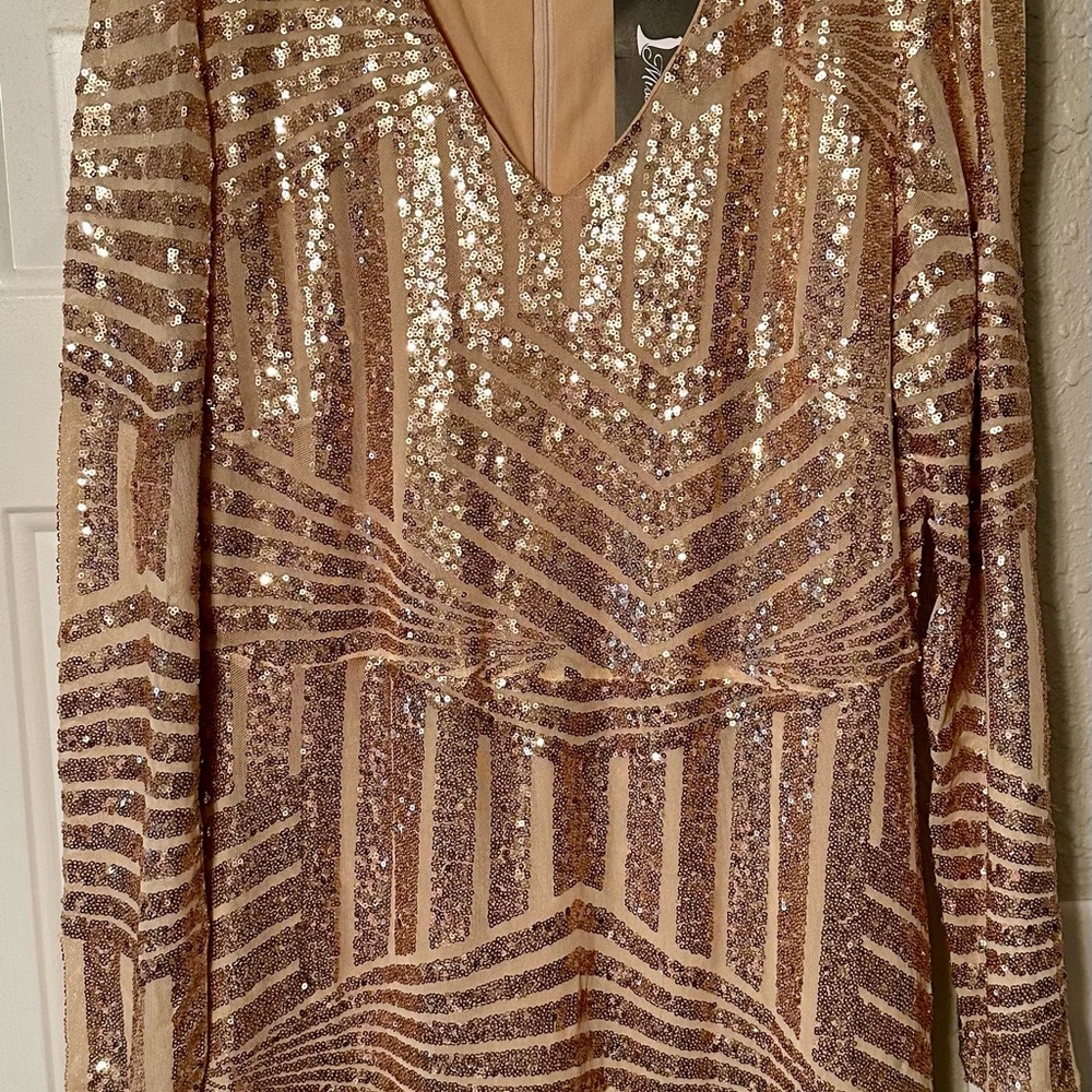 Elegant Sequin Mini Dress in Gold